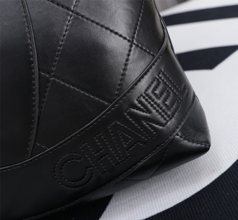 Ch**el shopping bags